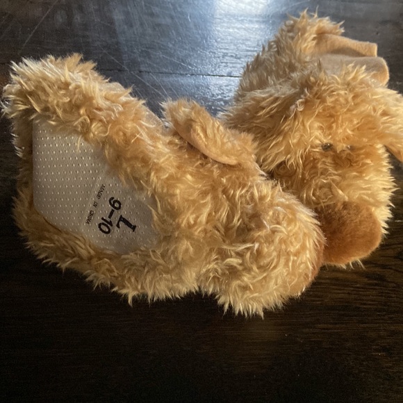 Kids slippers by Gund - Picture 2 of 2